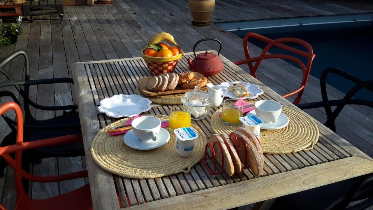 Les Jardins De Clerjotte Acomodação com café da manhã Saint-Martin-de-Ré Exterior foto