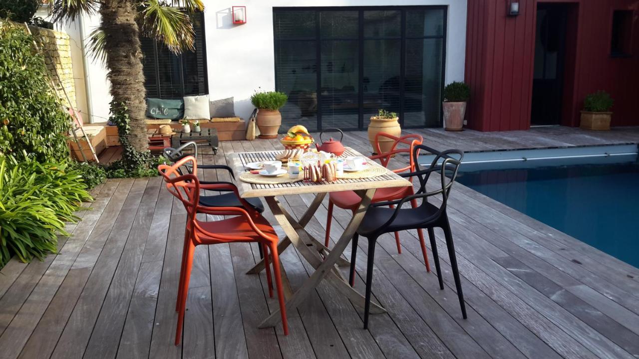 Les Jardins De Clerjotte Acomodação com café da manhã Saint-Martin-de-Ré Exterior foto